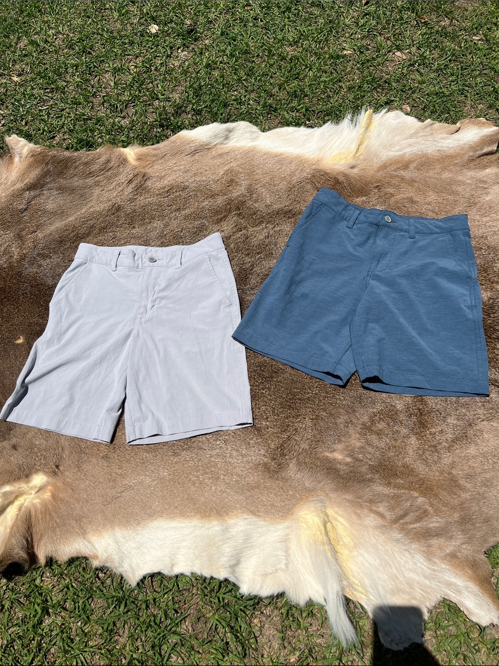 Boys size 10 Southern Tide Casual Blue and Light Gray Shorts - Classic Fit